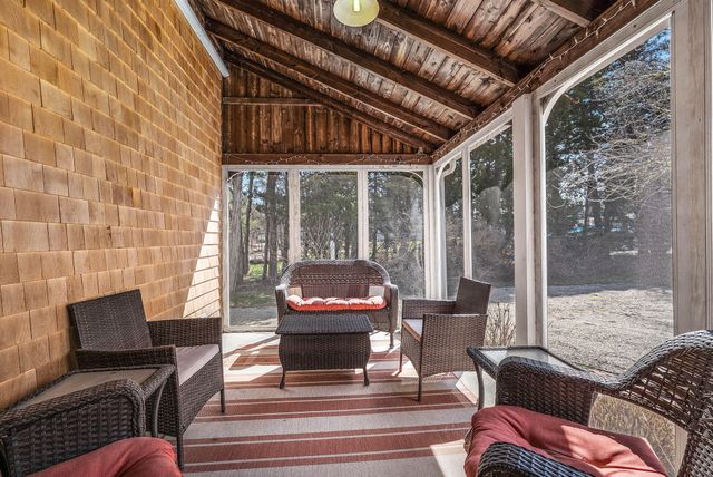 20 Paddocks Path, East Dennis, MA 02641