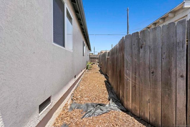 1177 Georgia, Imperial Beach, CA 91932