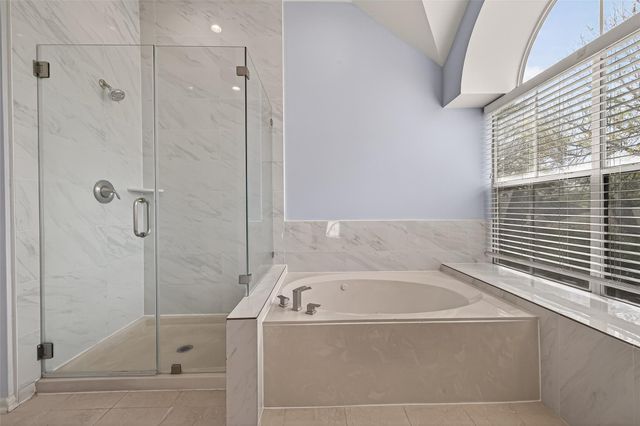 14139 Swallowfield Drive, Houston, TX 77077