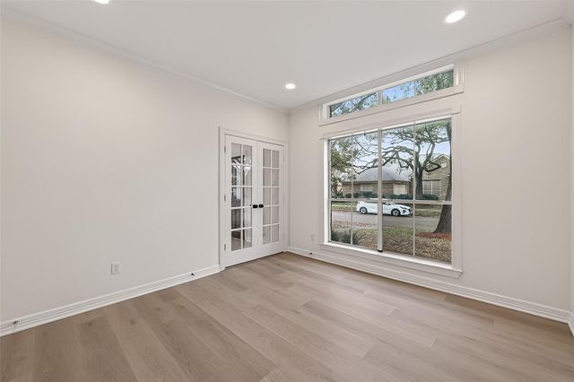 14139 Swallowfield Drive, Houston, TX 77077