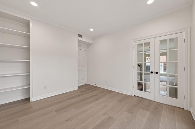 14139 Swallowfield Drive, Houston, TX 77077