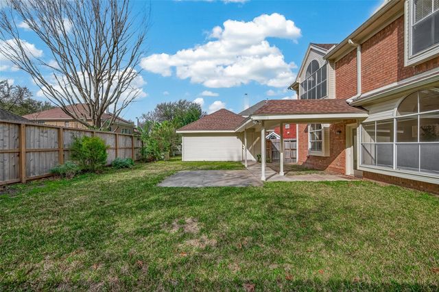 14139 Swallowfield Drive, Houston, TX 77077