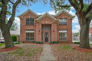 14139 Swallowfield Drive, Houston, TX 77077
