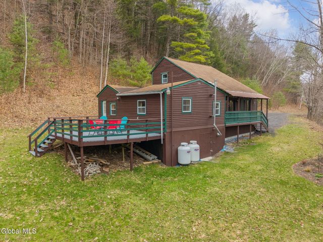 777 Ecker Hollow Road, Middleburgh, NY 12157