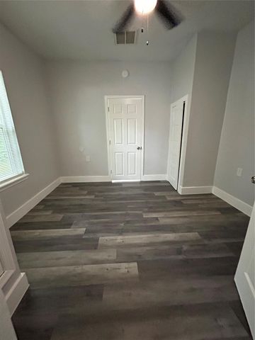 3501 Latimer Street, Dallas, TX 75215