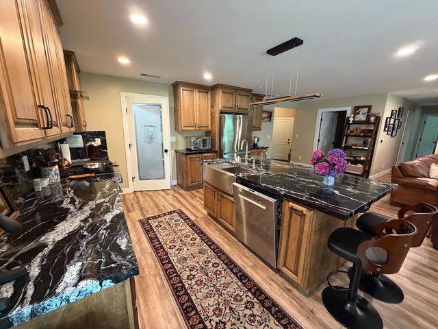 3911 Noble Ct, Sacramento, CA 95821