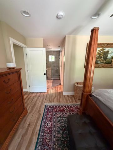 3911 Noble Ct, Sacramento, CA 95821