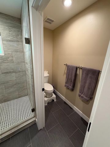 3911 Noble Ct, Sacramento, CA 95821