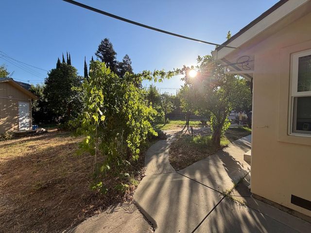 3911 Noble Ct, Sacramento, CA 95821