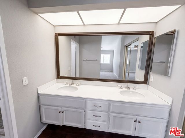 28011 Virginia, Mission Viejo, CA 92692