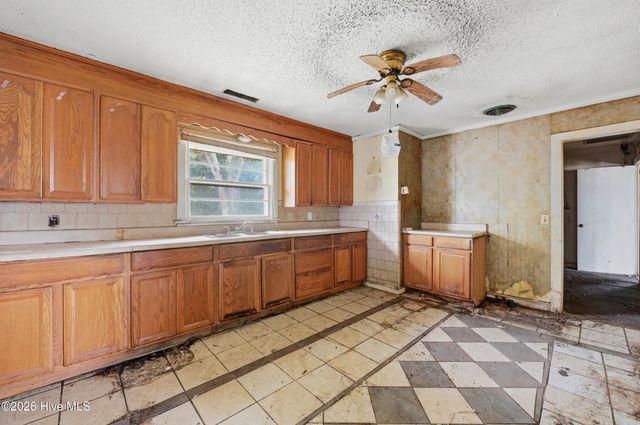 2422 Princess Place Drive, Wilmington, NC 28405