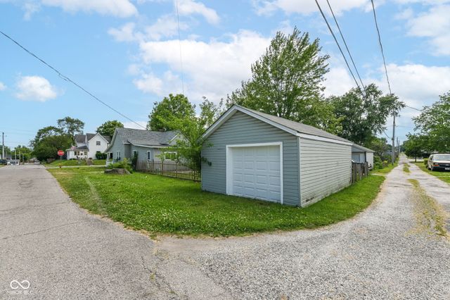 402 W Monroe Street, Alexandria, IN 46001