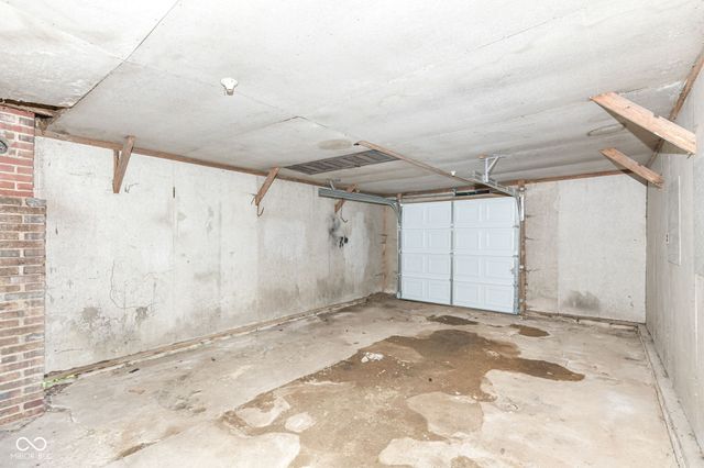 402 W Monroe Street, Alexandria, IN 46001