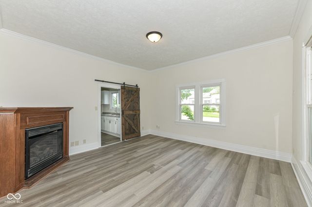 402 W Monroe Street, Alexandria, IN 46001