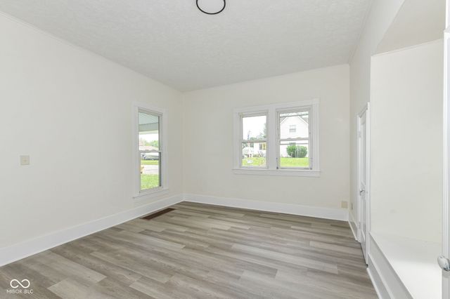 402 W Monroe Street, Alexandria, IN 46001