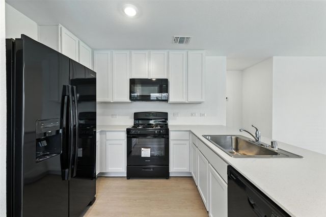 3913 Eufaula Drive, Sherman, TX 75090