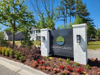 154 Darby Meadow Lane, Ridgeville, SC 29472