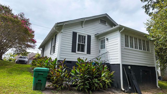 608 W Buford Street, Gaffney, SC 29341