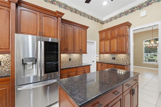 328 HAMILTON SHORES DRIVE NE, Winter Haven, FL 33881