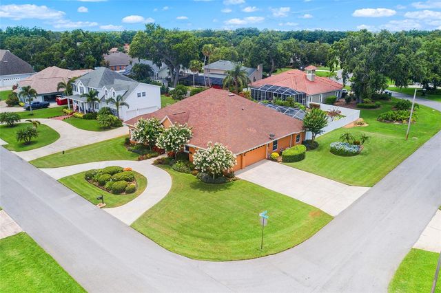 328 HAMILTON SHORES DRIVE NE, Winter Haven, FL 33881