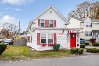 2 Light Ave, Lowell, MA 01851