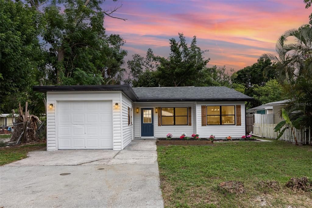 2916 HAWTHORNE STREET, Sarasota, FL 34239