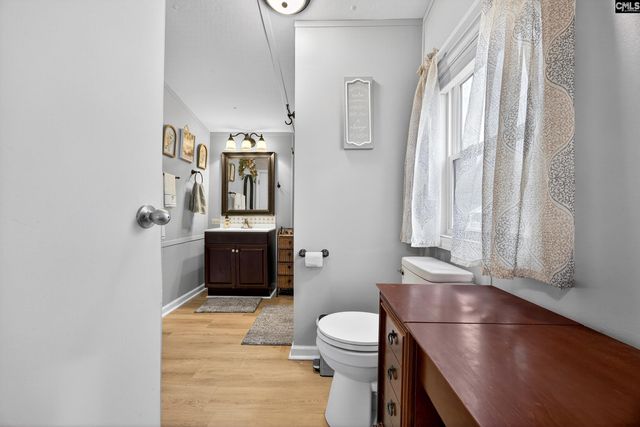 1037 Natures Cove Road, Saluda, SC 29138