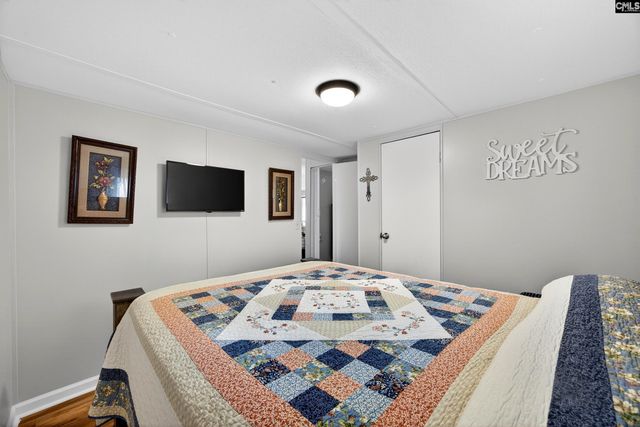 1037 Natures Cove Road, Saluda, SC 29138