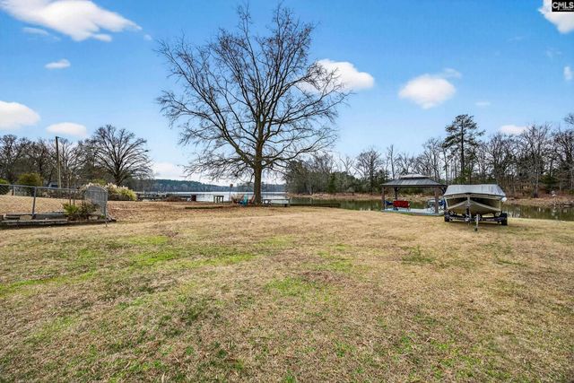 1037 Natures Cove Road, Saluda, SC 29138