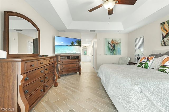 2013 SW 31st TER, Cape Coral, FL 33914