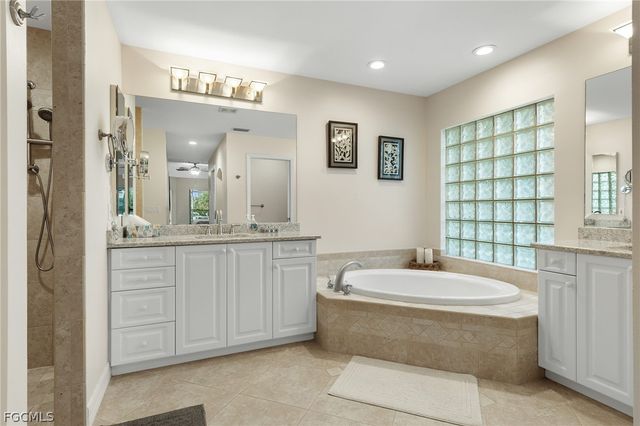 2013 SW 31st TER, Cape Coral, FL 33914