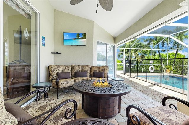 2013 SW 31st TER, Cape Coral, FL 33914