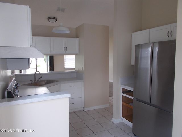 8437 LONG MEADOW Circle N, Jacksonville, FL 32244