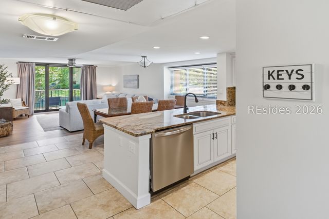 85 Folly Field Rd Apt 6106, Hilton Head Island, SC 29928