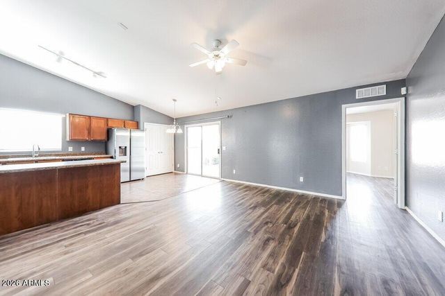 5404 S 28th Avenue, Phoenix, AZ 85041