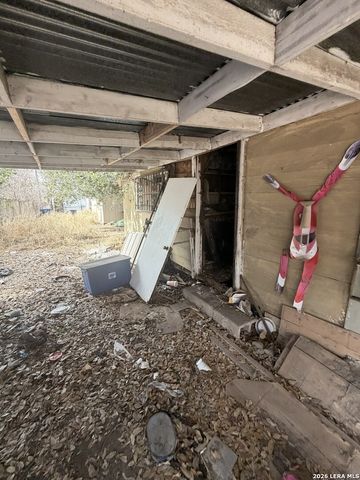 115 Yoakum, San Antonio, TX 78202