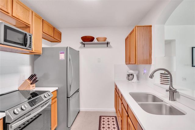 3950 SOUTHPOINTE DRIVE 409, Orlando, FL 32822