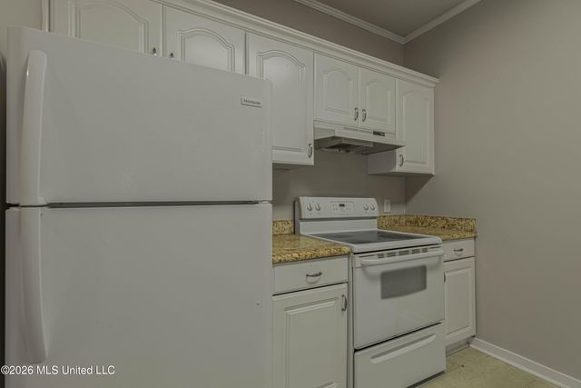 2012 Red Oak Drive, Brandon, MS 39042