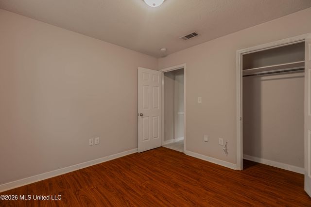 2012 Red Oak Drive, Brandon, MS 39042