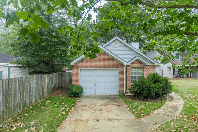 2012 Red Oak Drive, Brandon, MS 39042