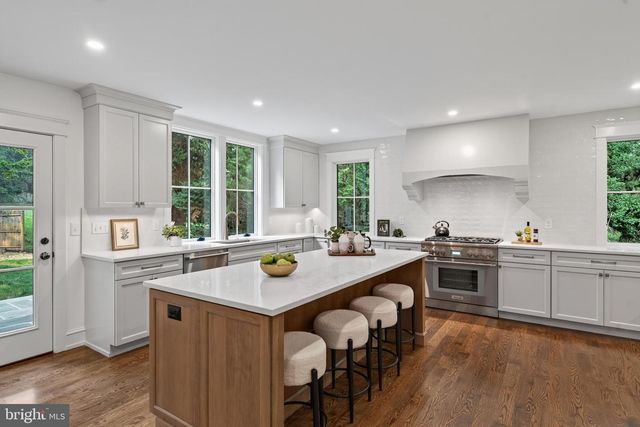 1013 INDIAN CREEK RD, Wynnewood, PA 19096