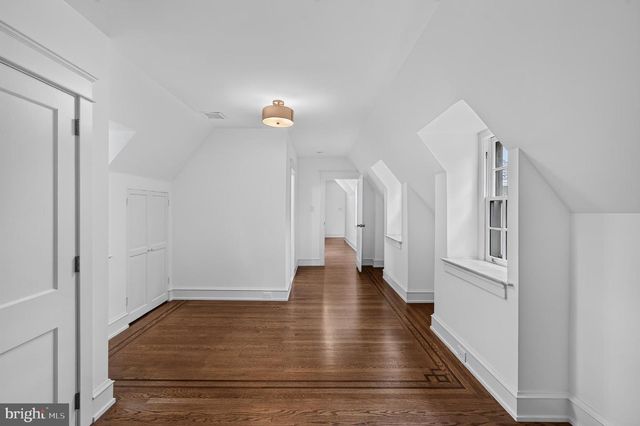 1013 INDIAN CREEK RD, Wynnewood, PA 19096