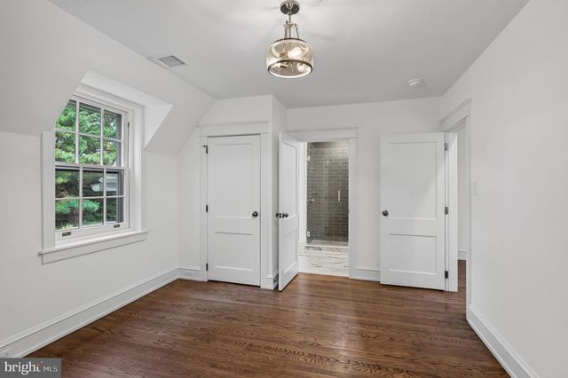 1013 INDIAN CREEK RD, Wynnewood, PA 19096