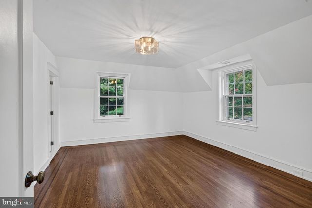 1013 INDIAN CREEK RD, Wynnewood, PA 19096