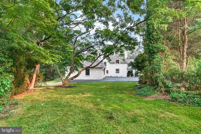 1013 INDIAN CREEK RD, Wynnewood, PA 19096