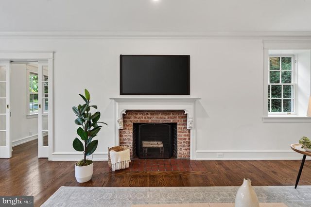 1013 INDIAN CREEK RD, Wynnewood, PA 19096