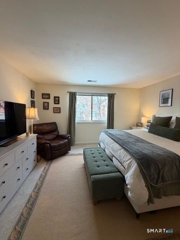 101 Grove Street APT 17, Stamford, CT 06901