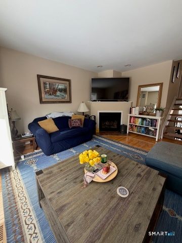 101 Grove Street APT 17, Stamford, CT 06901