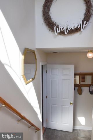 169 MARLOWE DR, Inwood, WV 25428