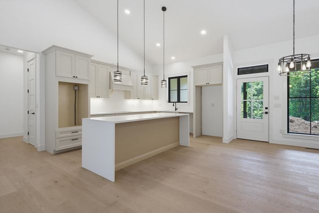 713 Province Road, Belmont, NH 03220